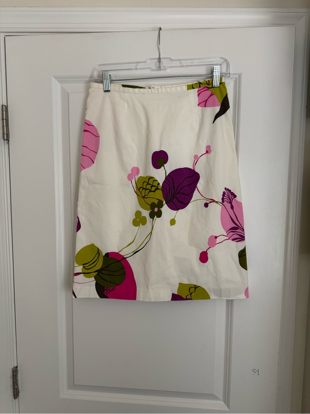 Trina Turk skirt size 4
